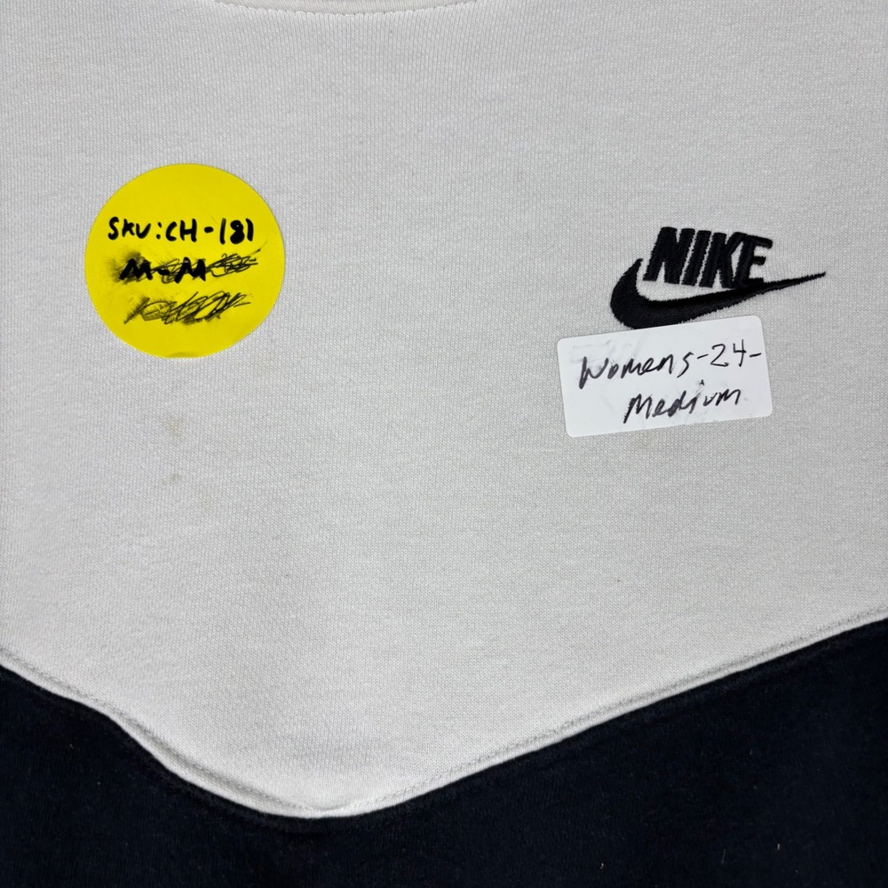 Nike Womens Sportswear Cropped Chevron Colorblock Sweatshirt Black White Medium - Picture 9 of 9